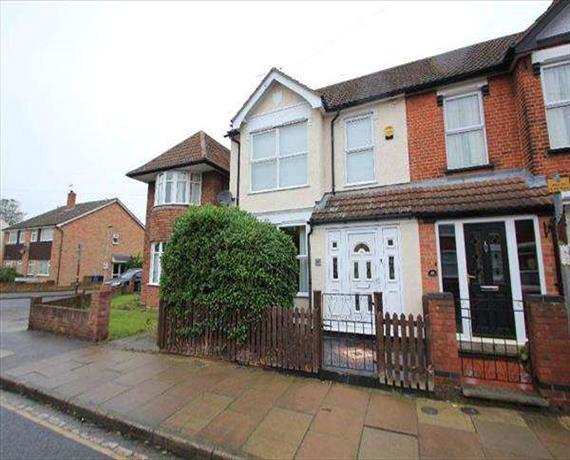 4 Bedroom Semi-Detac...